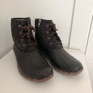 Speedy Duck Boots
